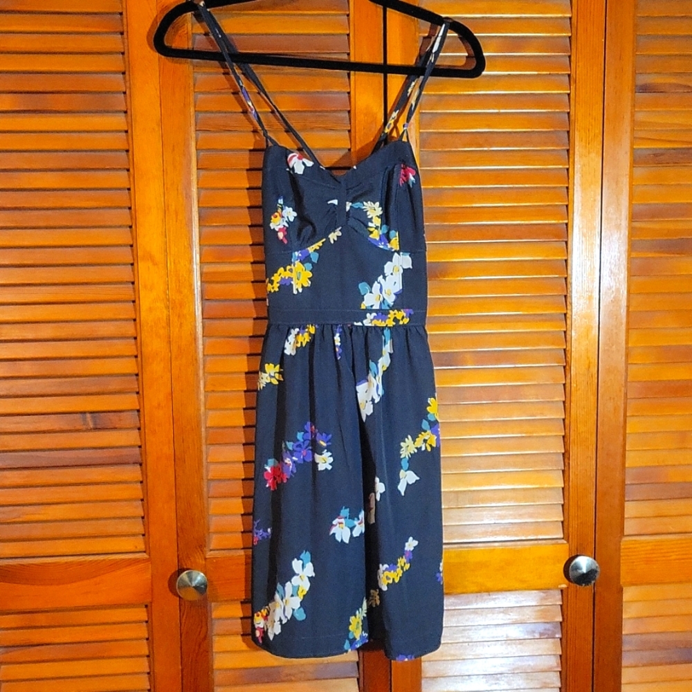 American eagle floral dress. Size 2.